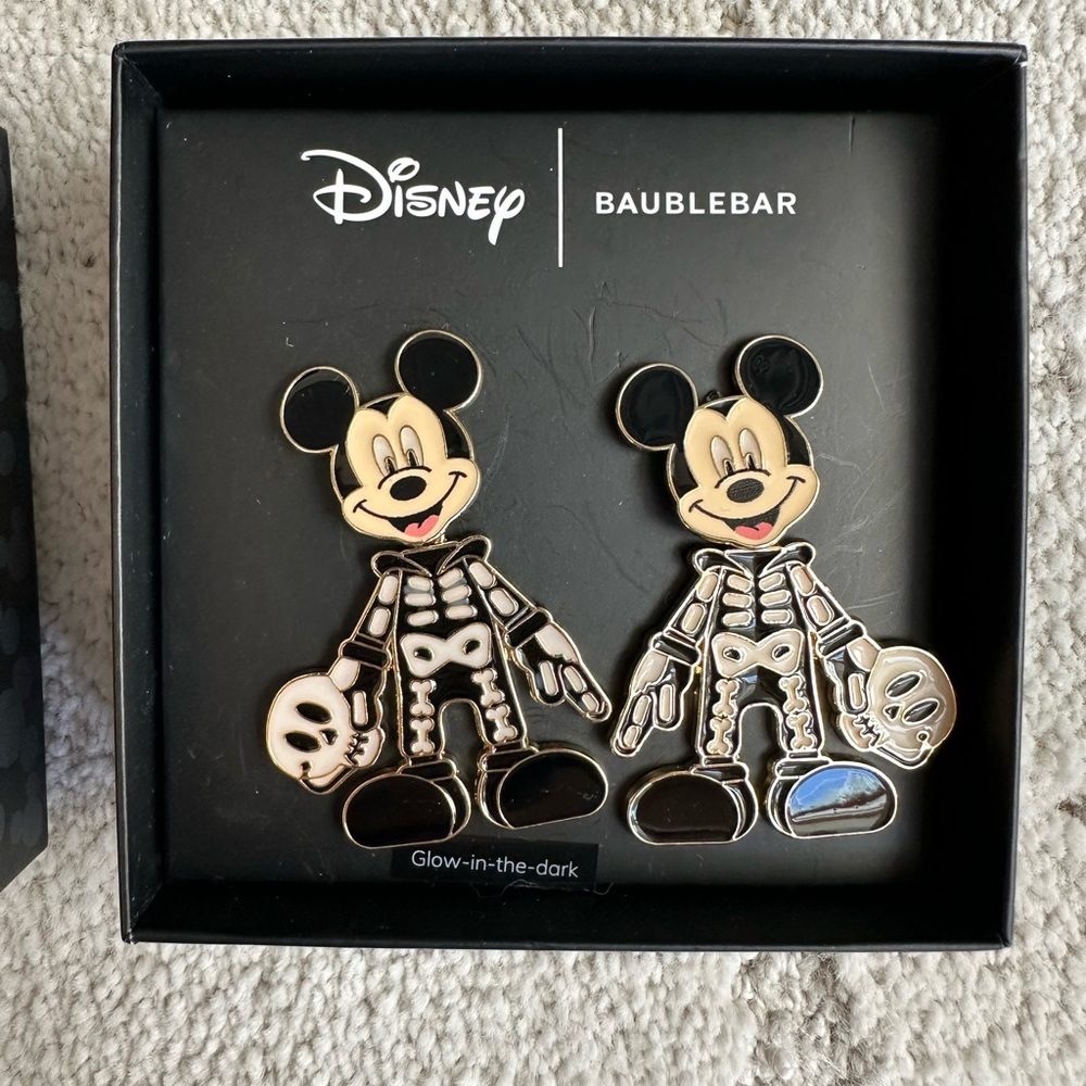 NIB BaubleBar Glow-in-the-Dark Earrings